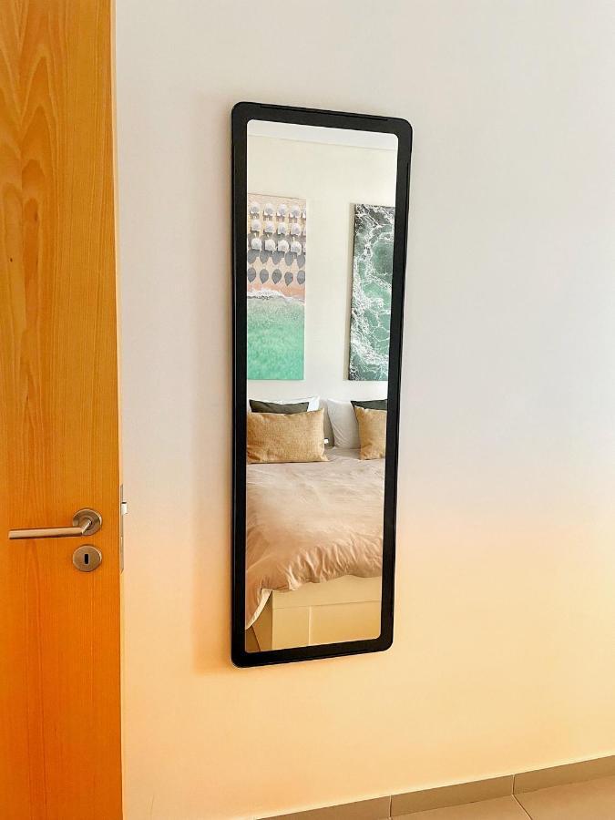 פורטימאו Awesome Apartment In Praia Da Rocha מראה חיצוני תמונה