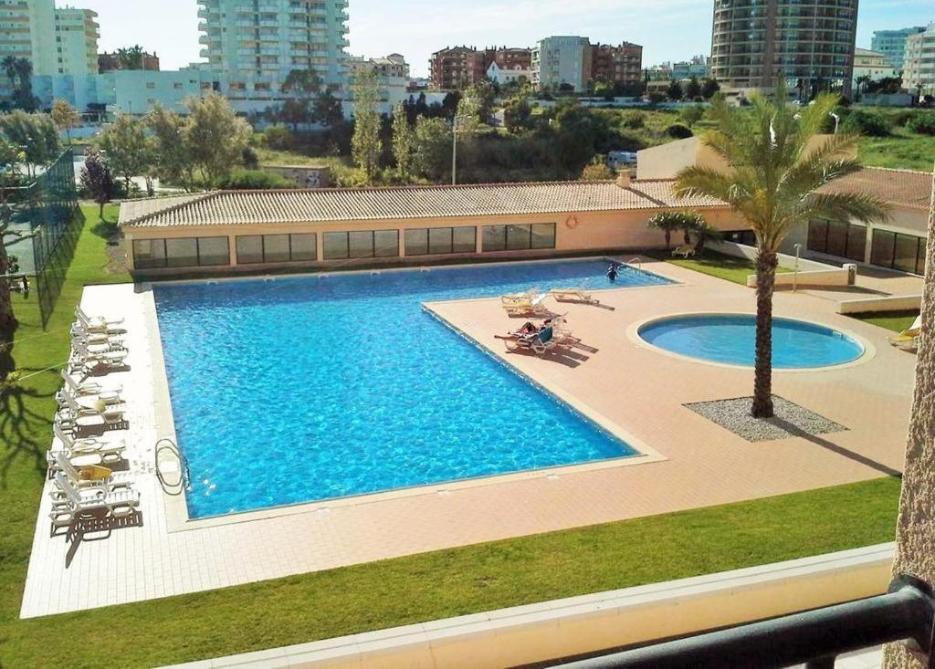 פורטימאו Awesome Apartment In Praia Da Rocha מראה חיצוני תמונה